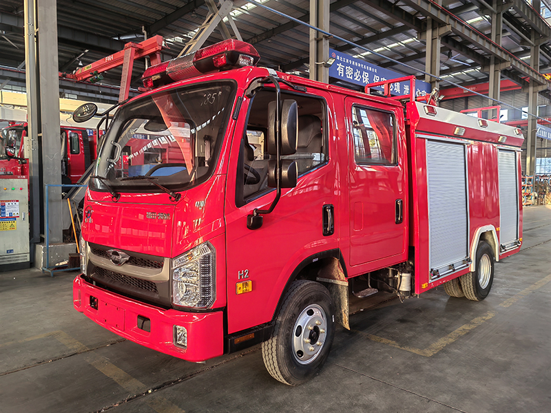 福田水罐消防車